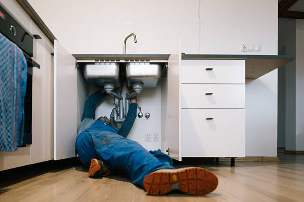 Professional Drain Cleaning technician working in Pleasant Valley, MO